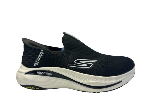 Slip-ins sketchers  With max cushion